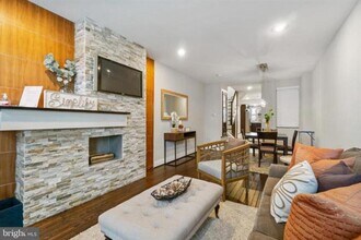 3324 Foster Ave in Baltimore, MD - Building Photo - Building Photo