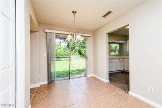 18608 Sebring Rd in Ft. Myers, FL - Building Photo - Building Photo