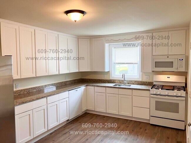 1229 Mays Landing Rd in Hammonton, NJ - Building Photo - Building Photo