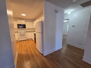 1034 Jessamine Trail in Sumter, SC - Building Photo - Building Photo