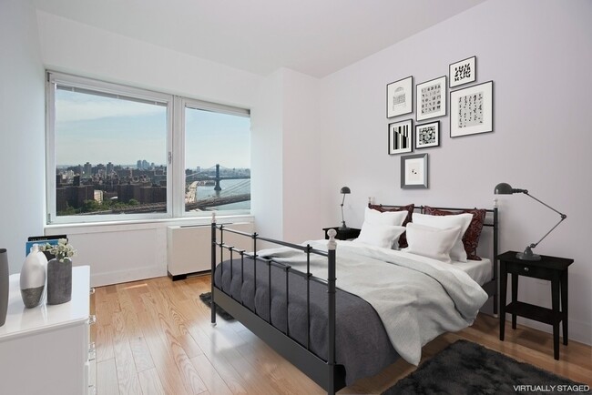410 W 53rd St in New York, NY - Building Photo - Building Photo