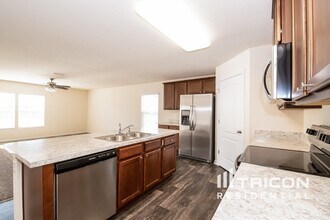 3833 Bronco Rd in Middleburg, FL - Building Photo - Building Photo