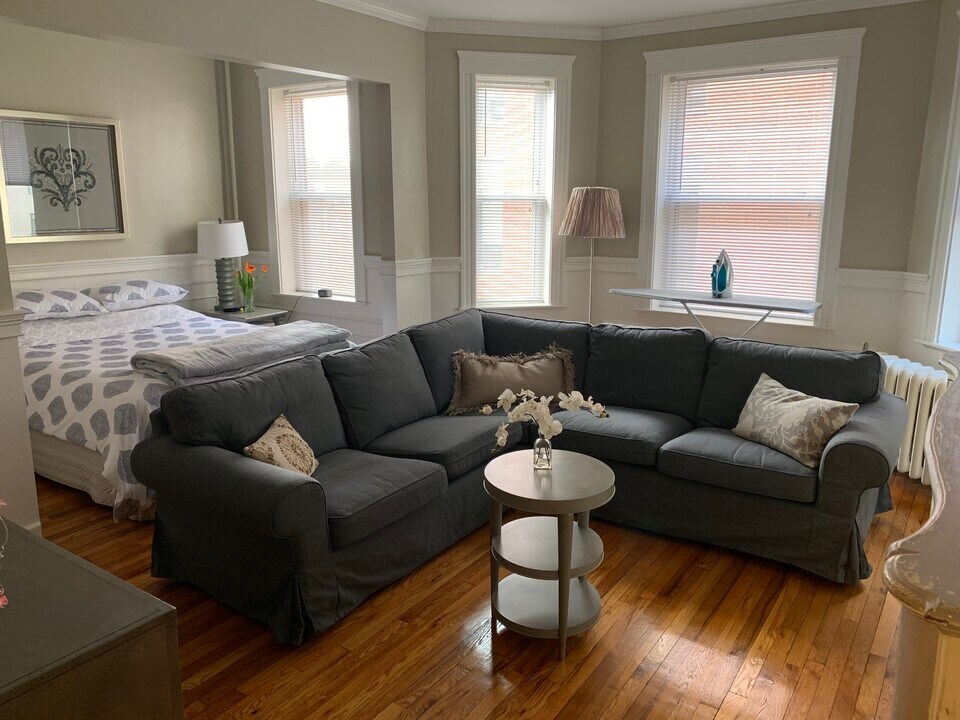 15 Worthington St, Unit 4 in Boston, MA - Foto de edificio