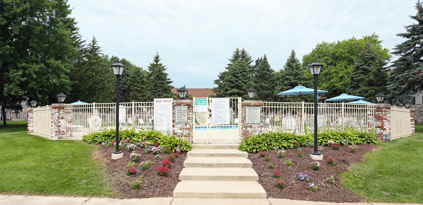 Valley View Apartments in Fitchburg, WI - Foto de edificio