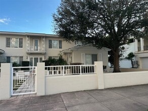 738 Biltmore Way in Coral Gables, FL - Building Photo - Building Photo