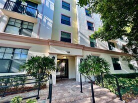 1919 Van Buren St in Hollywood, FL - Building Photo