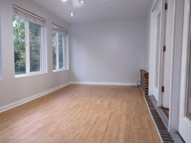 property at 1310 Knob Creek Rd