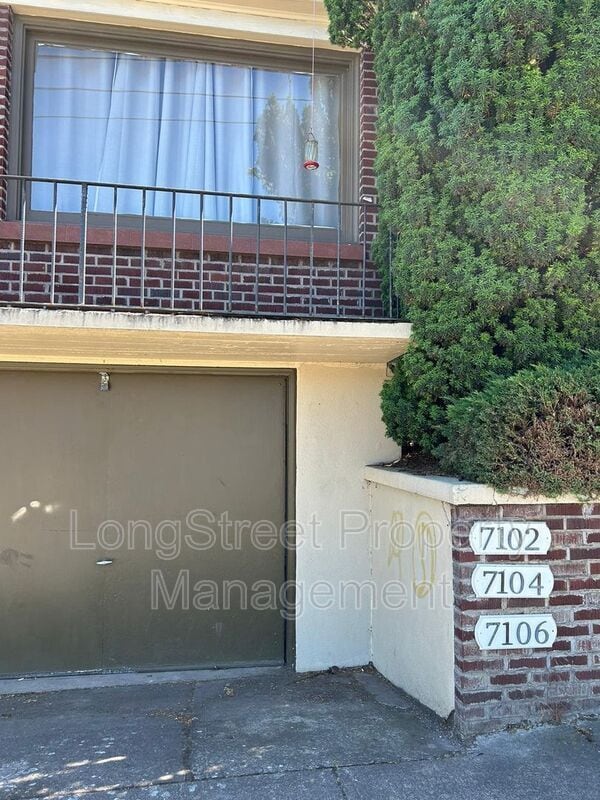 7104 N Interstate Ave in Portland, OR - Building Photo - Building Photo