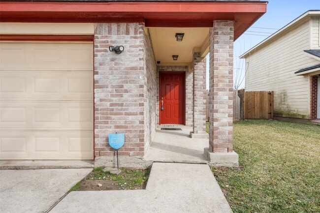 13615 Ambrose St in Houston, TX - Building Photo - Building Photo
