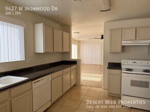 9427 W Ironwood Dr in Peoria, AZ - Building Photo - Building Photo