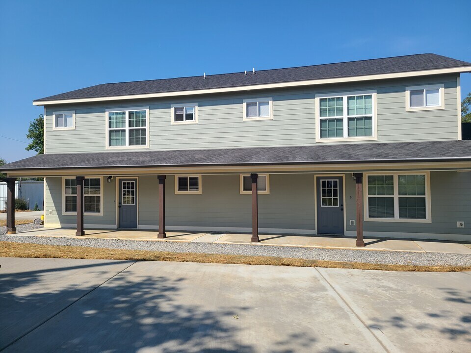 5719 Mulberry St in Ooltewah, TN - Building Photo