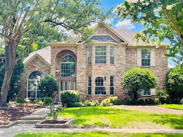 7213 Fair Valley Way in Plano, TX - Building Photo