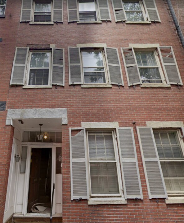 12 Melrose St, Unit 3 in Boston, MA - Building Photo