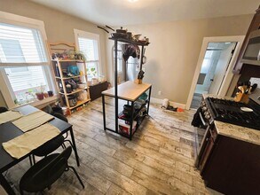 55 Gorham St, Unit 1 in Somerville, MA - Building Photo - Building Photo