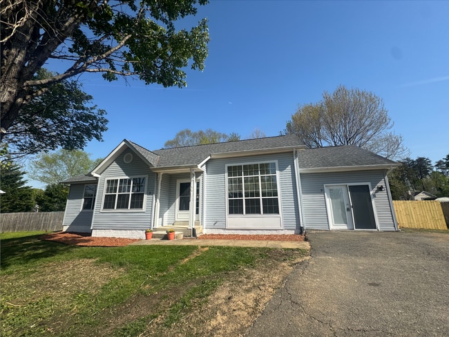 5 Renwick Ct in Stafford, VA - Building Photo - Building Photo