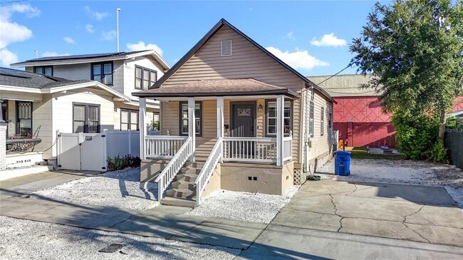 property at 2329 W La Salle St