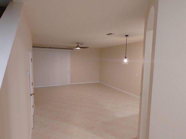 1593 W Spring Meadow Loop in Lecanto, FL - Building Photo - Building Photo