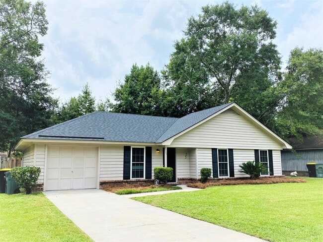 25 Davidson Ave in Savannah, GA - Building Photo - Building Photo