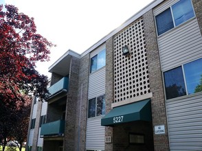 Fletcher's Field Apartments in Hyattsville, MD - Building Photo - Building Photo