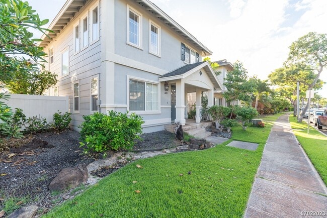 91-1050-1050 Kaihanupa St in Ewa Beach, HI - Building Photo - Building Photo