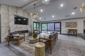 Wynnwood Vinings in Atlanta, GA - Foto de edificio - Building Photo