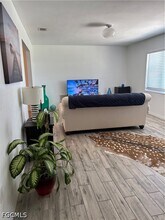 879 Lake McGregor Dr in Ft. Myers, FL - Building Photo - Building Photo