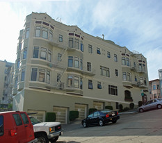 999 Broadway Apartments