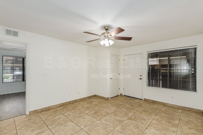 1905 E University Dr in Tempe, AZ - Building Photo - Building Photo