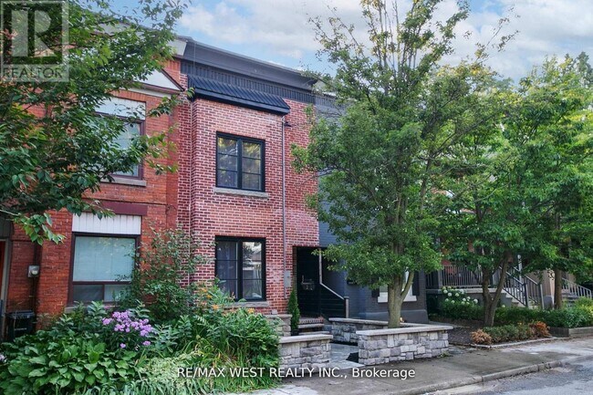 property at 414 Clendenan Ave