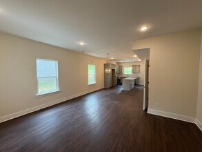 4691 Heiskell Dr in Chattanooga, TN - Foto de edificio - Building Photo