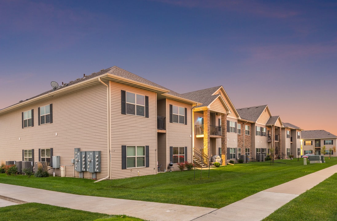 Windsor Village Condos in Ankeny, IA - Foto de edificio