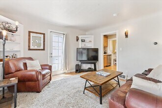 3027 S Pennsylvania St in Englewood, CO - Building Photo - Building Photo