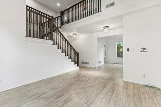 3103 Bourbon St Cir in Rockwall, TX - Foto de edificio - Building Photo