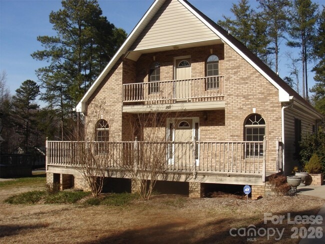 property at 208 Chuckwood Rd