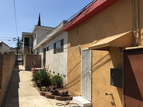 Retail + 4 Unit Apartments in Los Angeles, CA - Building Photo - Other