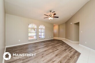8352 Bounty Rd in Ft. Myers, FL - Building Photo - Building Photo