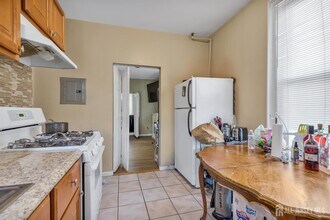 91 2nd St in Woodbridge, NJ - Building Photo - Building Photo