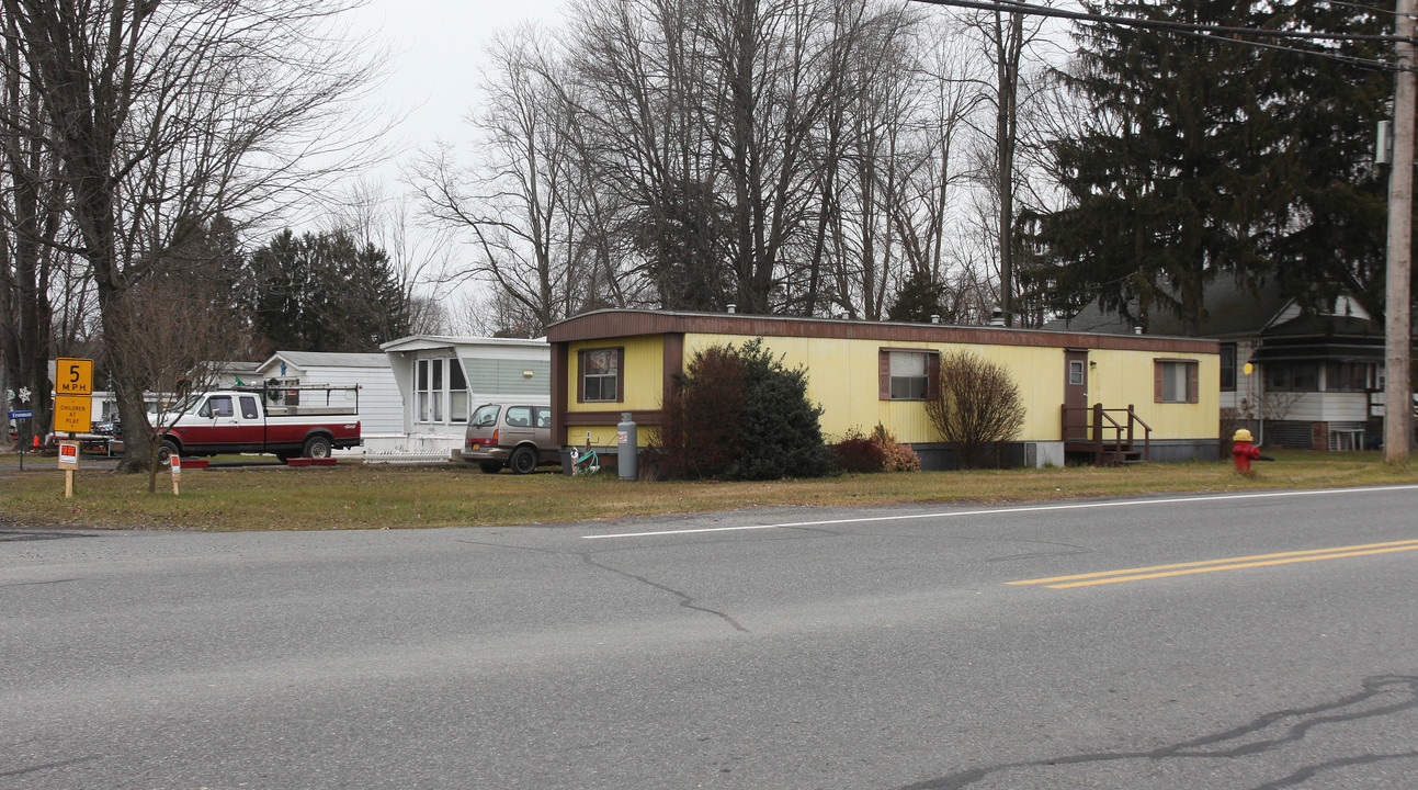 1015 Morton Blvd in Kingston, NY - Building Photo