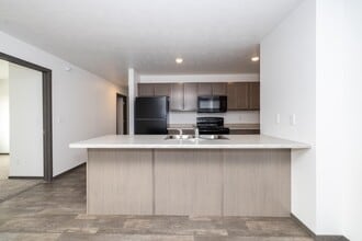 Cherry Creek Village in Omaha, NE - Building Photo - Building Photo