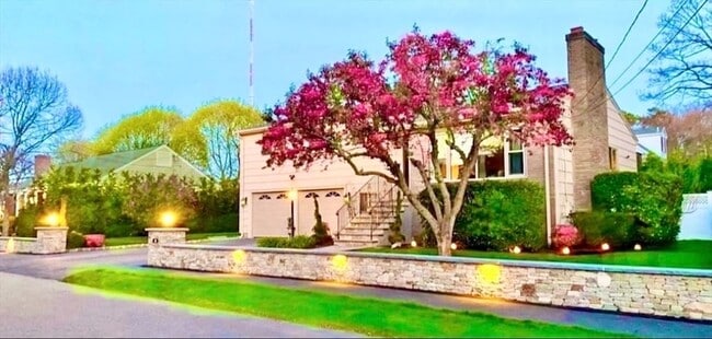 property at 30 Arnold St