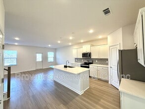 106 Glacier Wy in La Vergne, TN - Building Photo - Building Photo