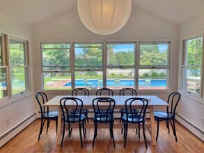 11 Colonial Ln in Bellport, NY - Building Photo - Building Photo