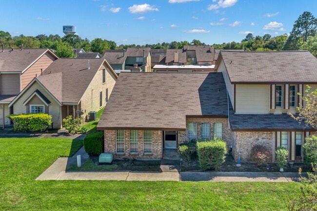 1895 Country Village Blvd in Humble, TX - Building Photo - Building Photo