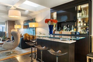154 Carnelian Way in San Francisco, CA - Building Photo