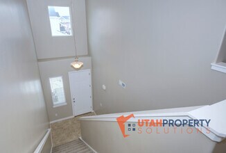 5393 Borglum Ln in Herriman, UT - Building Photo - Building Photo