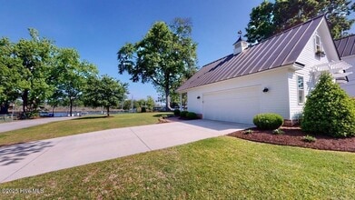 305 Anne St in Jacksonville, NC - Building Photo - Building Photo