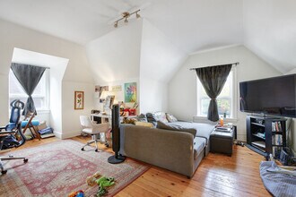 374 Lewis St in Ottawa, ON - Building Photo - Building Photo