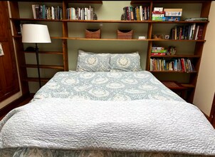 13530 Scatter Ridge Rd in Athens, OH - Foto de edificio - Building Photo