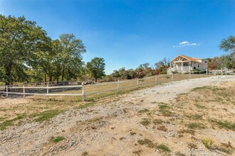 169 Co Rd 3672 in Springtown, TX - Building Photo - Building Photo