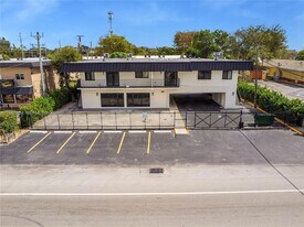 5980 SW 40th Ave in Fort Lauderdale, FL - Building Photo
